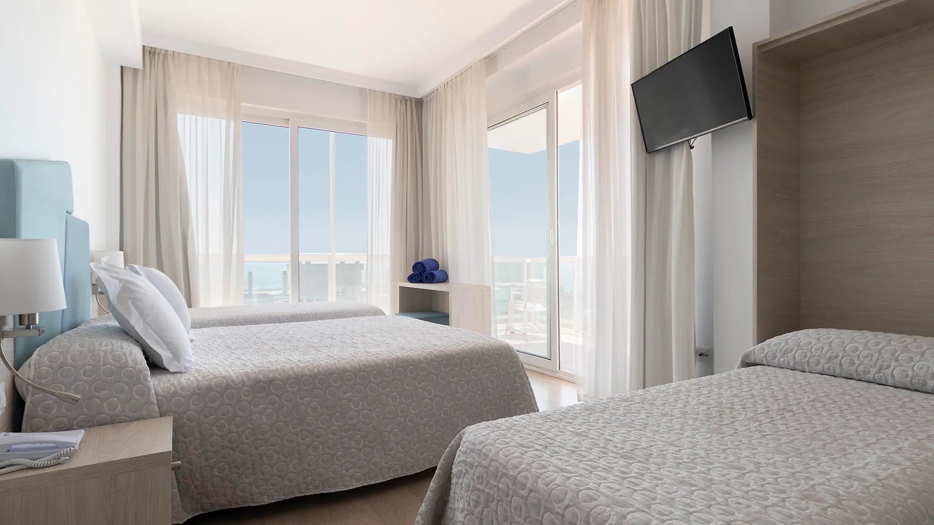 Hotel Palia Las Palomas Torremolinos 4*,